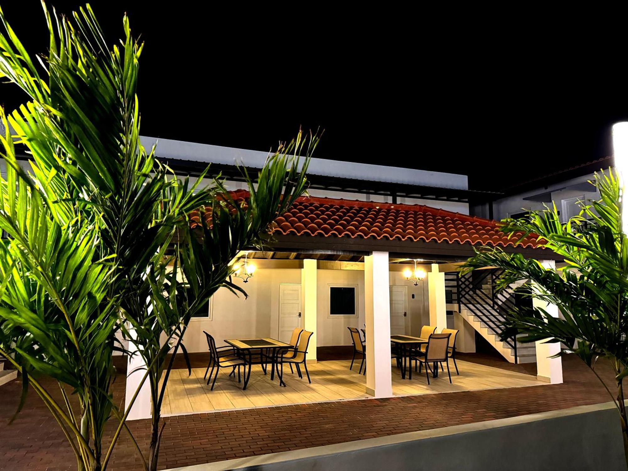 Bon Bini Suites Oranjestad Eksteriør billede